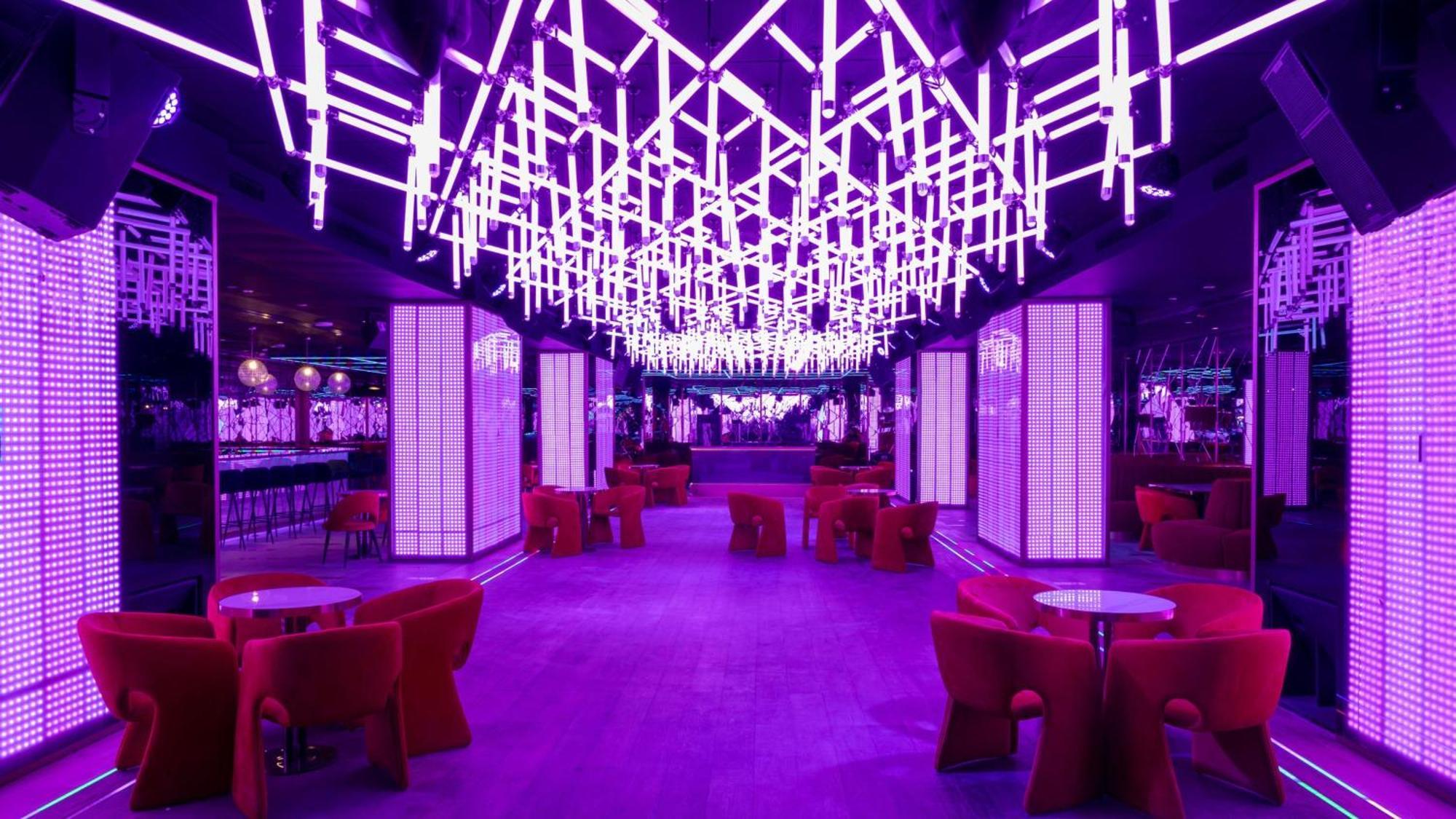 Voco Monaco Dubai By Ihg, Adults Only, World Islands Hotel Exterior photo The interior of the nightclub